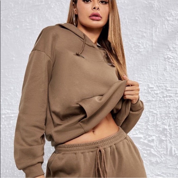 Brown lounge sweat set - Picture 2 of 7